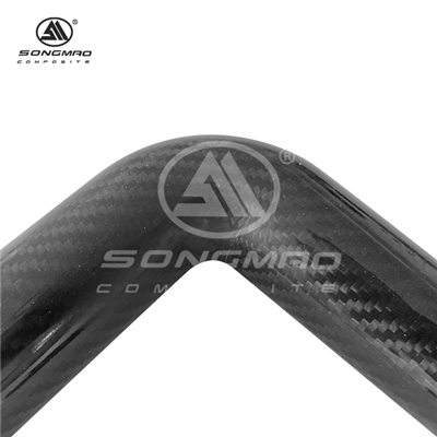 Boginn koltrefja rör